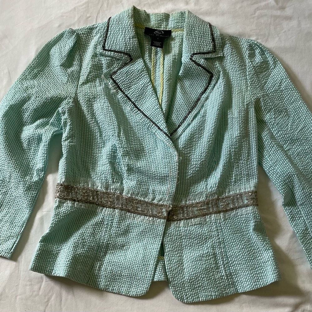 Summer Lightweight Green and white Blazer with Contrast Trim Women’s Size 2
